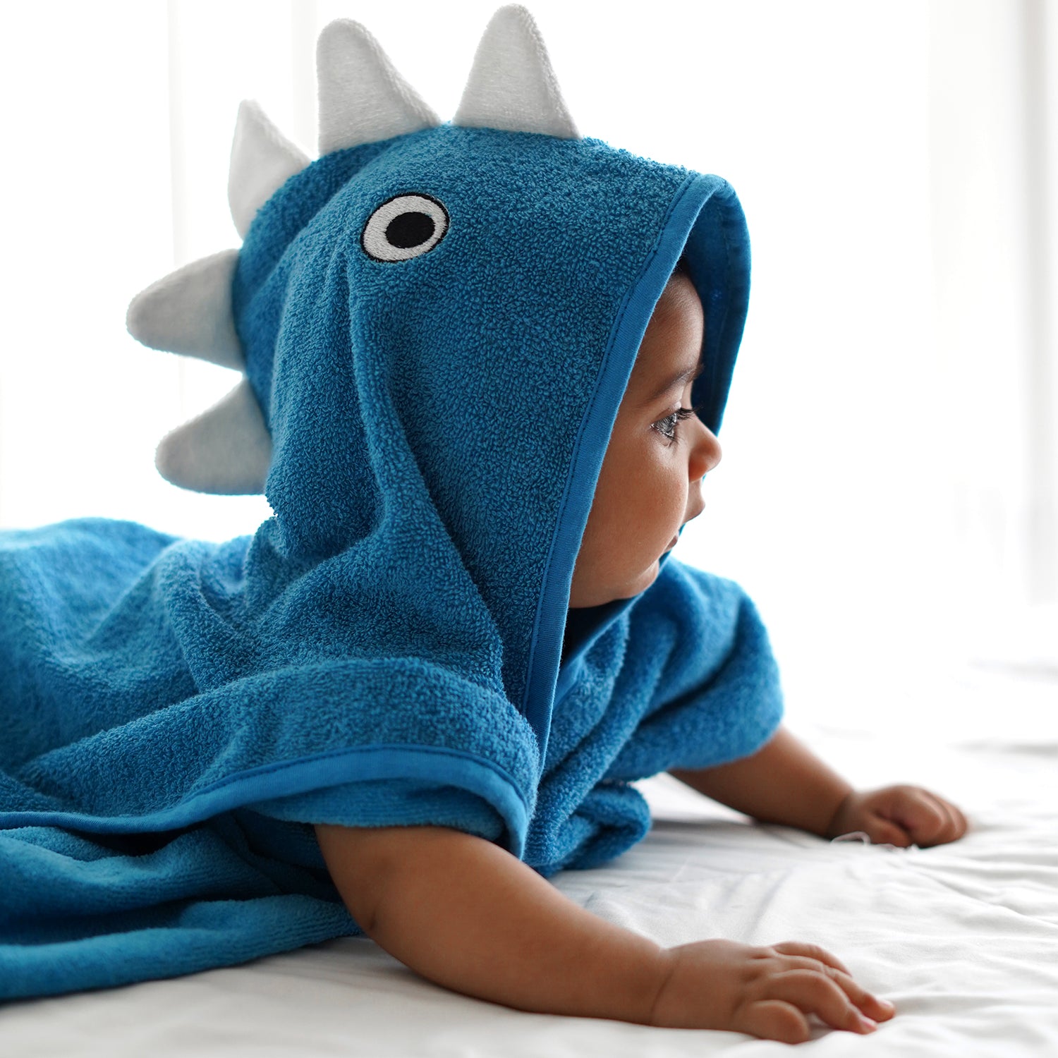 100% Cotton Woven Baby Dino Poncho Towel Soft and Absorbent Hooded Towel (Blue)